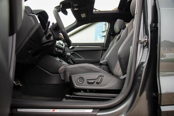 Audi Q3 35 TFSI 1.5 TFSI S Line Pro Line S 150pk S-Tronic! 1e|Panoramadak|Virtual Cockpit|LED Matrix|Leder|ACC|Camera|20inch|Bj'19