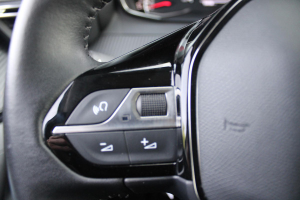 Peugeot 2008 1.2 100PK ACTIVE PACK | NAVIGATIE | APPLE CARPLAY/ANDROID AUTO | LED KOPLAMPEN | PARKEERSENSOREN | LICHTMETALEN VELGEN | CRUISE CONTROL | CLIMATE CONTROL | DAB+ RADIO |