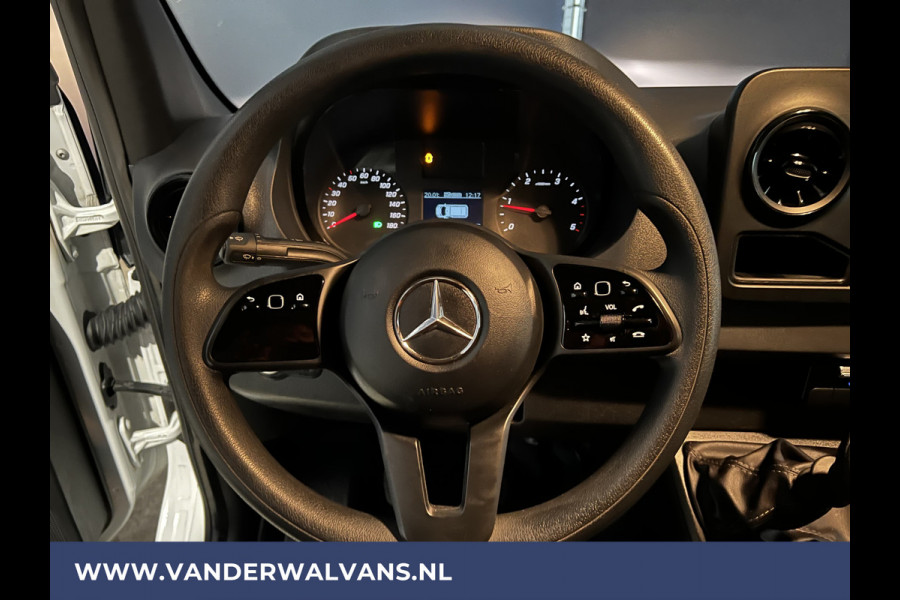 Mercedes-Benz Sprinter 317 CDI 170pk L2H2 Euro6 Airco | Camera | Apple Carplay | Android Auto Bijrijdersbank, mbux