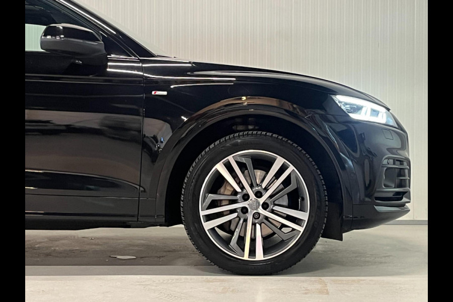 Audi Q5 3.0 TDI quattro Sport S Line Black Edition | PANO | SFEER | VIRTUAL DASH | LUCHTVERING