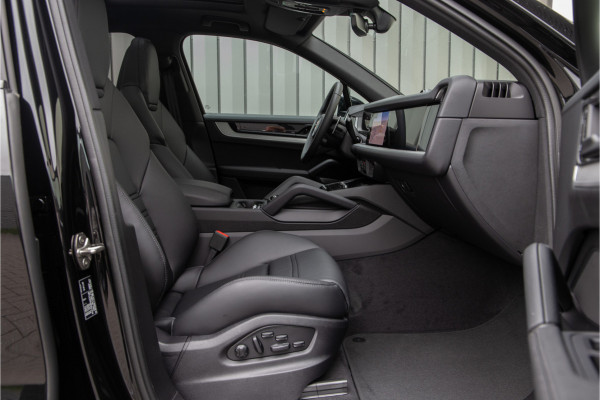 Porsche Cayenne 3.0 E-Hybrid Facelift, Bose, Luchtvering, Pano, Passenger-Display, Sportstoelen 469pk