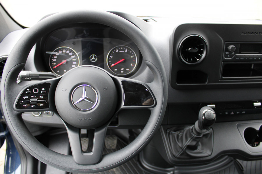 Mercedes-Benz Sprinter 317 CDI L2H2 RWD Airco, Cruise controle, Comfort stoel, Etc.