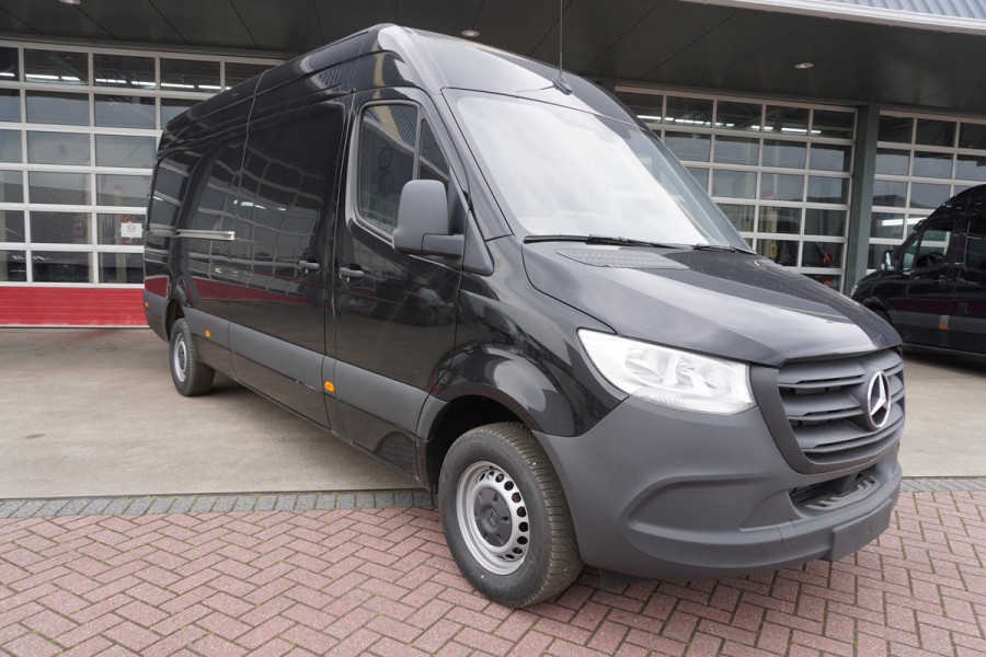 Mercedes-Benz Sprinter 317CDI 170PK L3H2 RWD Automaat Nr. V105 | Airco | Navi | Cruise | Camera | All season