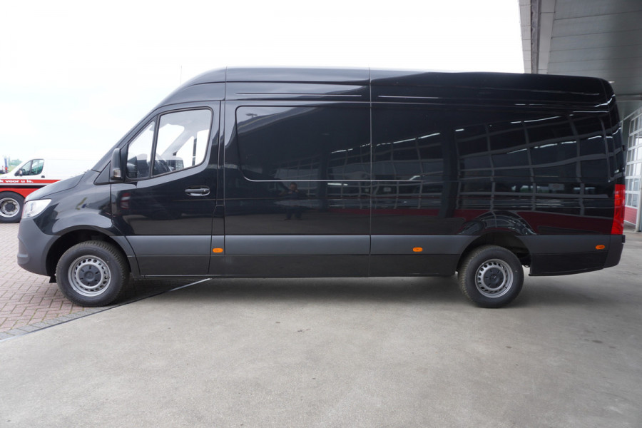 Mercedes-Benz Sprinter 317CDI 170PK L3H2 RWD Automaat Nr. V105 | Airco | Navi | Cruise | Camera | All season