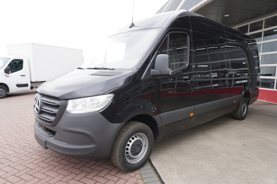 Mercedes-Benz Sprinter 317CDI 170PK L3H2 RWD Automaat Nr. V105 | Airco | Navi | Cruise | Camera | All season