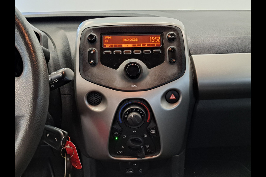 Peugeot 108 1.0 e-VTi Active 5-Drs. Airco Bluetooth