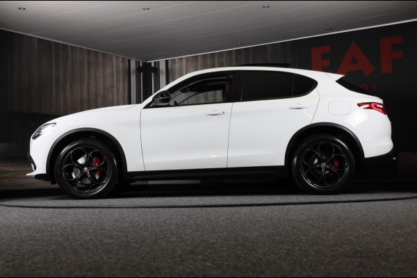 Alfa Romeo Stelvio 2.0 T AWD B-Tech / 280 PK / AUT / ACC / Camera / Navi / Leder / Open Panoramadak / Lane Assist / Led / Pdc / 20