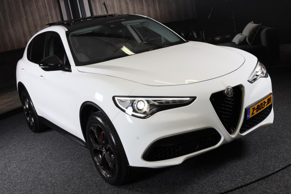 Alfa Romeo Stelvio 2.0 T AWD B-Tech / 280 PK / AUT / ACC / Camera / Navi / Leder / Open Panoramadak / Lane Assist / Led / Pdc / 20