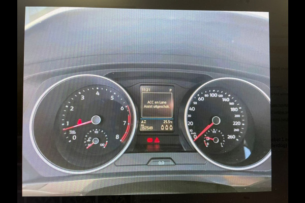 Volkswagen Tiguan 1.4 TSI ACT Comfortline Business Automaat - Panorama, Navi
