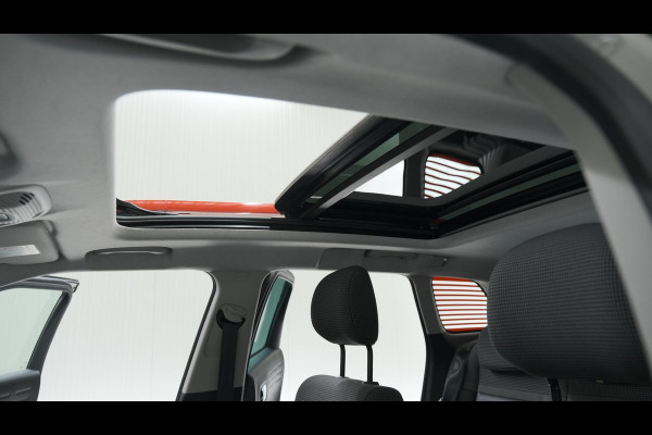 Citroën C3 Aircross PureTech 110 S&S Shine | Camera | Dodehoekdetectie | Panoramadak | Apple Carplay | HIFI Audio | Head-Up Display
