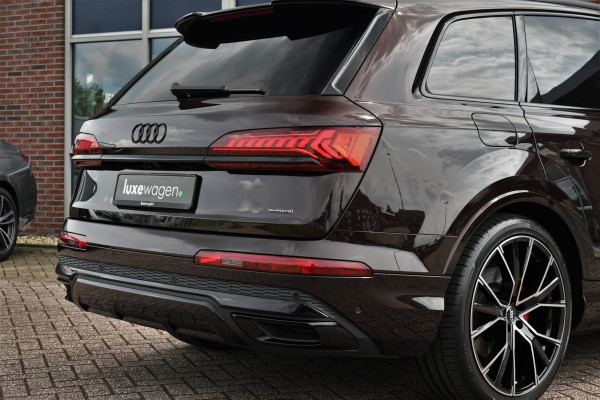 Audi Q7 60 TFSI e quattro Competition Pano Trekh S-zetels ACC Massage B&O 22inch Luchtv