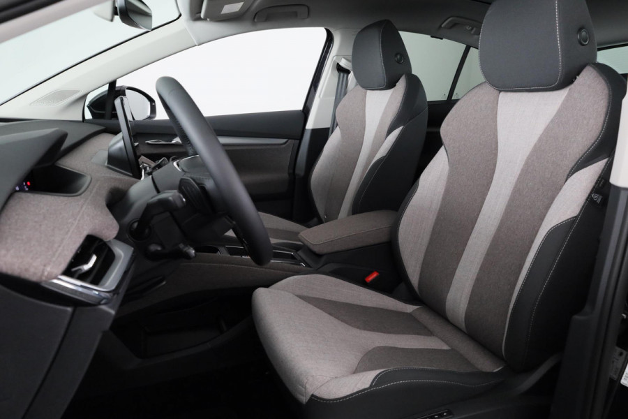 Škoda Enyaq Coupé 60 Business Edition Plus 180pk Panoramadak | Adaptive cruisecontrol | Panoramadak Navigatie