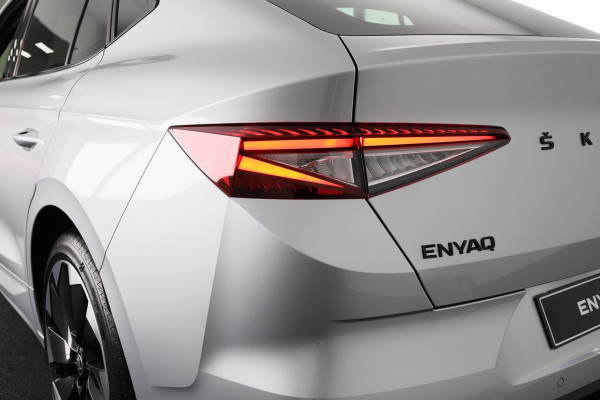 Škoda ENYAQ Coupé iV 80 Sportline 204 pk Canton Audio | Head up Display | Verwarmbare voorstoelen en achterbank | Crystal Face