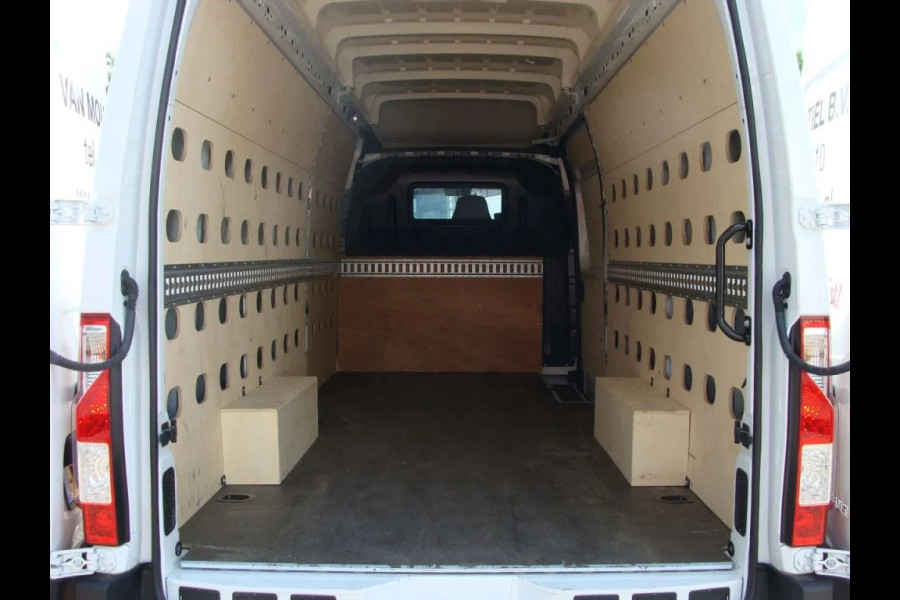 Renault Master 145.35 L4H3 RWD EL GESLOTEN - EURO 6 - VVL-64-Z