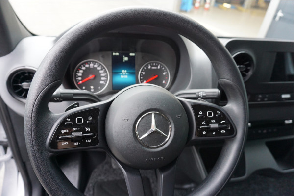 Mercedes-Benz Sprinter 317 CDI L2 H2 9G-TRONIC / MBUX / Camera / Parkeersensoren / Navigatie / Cruise control / Airco / 270 Graden achterdeuren