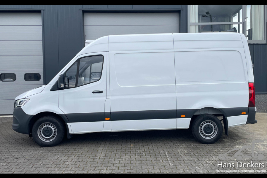 Mercedes-Benz Sprinter 317 L2 H2 Automaat Koelwagen LED 170 PK Trekhaak Carrier MBUX