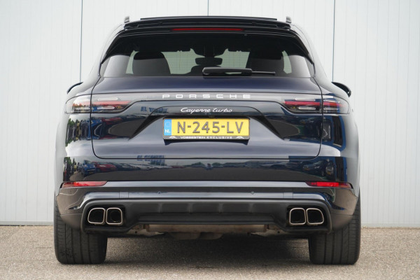 Porsche Cayenne 4.0 Turbo / 550 PK / Sport Chrono / Pano / Side assist / PDCC / Nw. Prijs 235k / 360 camera