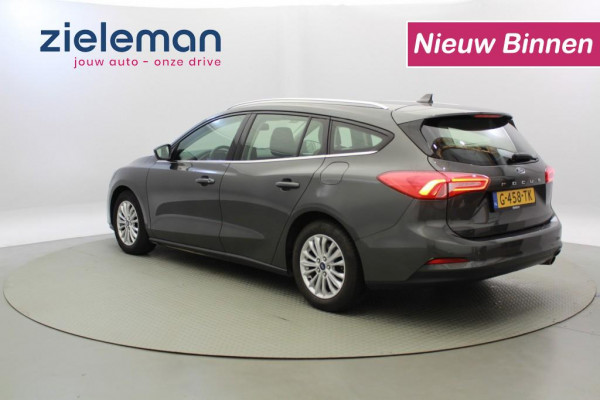 Ford Focus 1.0 EcoBoost Titanium Business - Navi, CarPlay