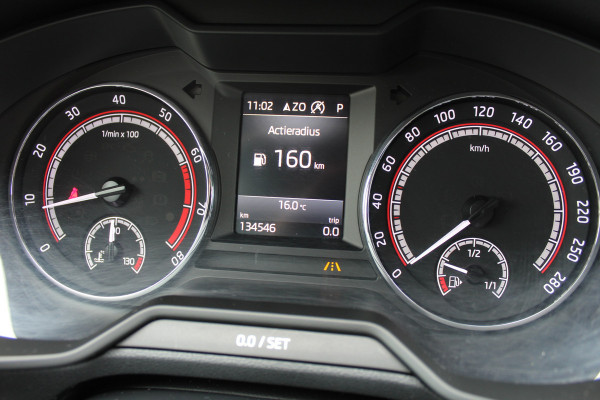 Škoda Octavia Combi 2.0 TSI RS 230PK | Trekhaak | Panoramadak | Navigatie | Adaptieve Cruise | Incl. winterset