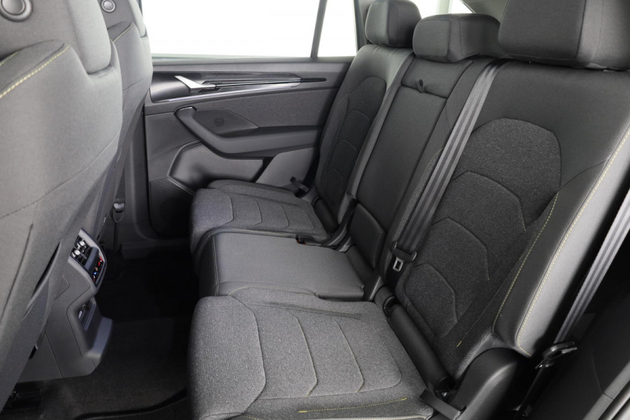 Škoda Kodiaq Business Edition 1.5 MHEV 150 pk TSI e-TEC SUV | Comfort pakket| Panoramadak | Licht & Zicht pakket