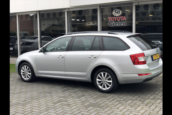 Škoda Octavia 1.2 TSI DSG Ambition Businessline | Navigatie, Cruise control, Parkeersensoren, Climate control, Privacy glass