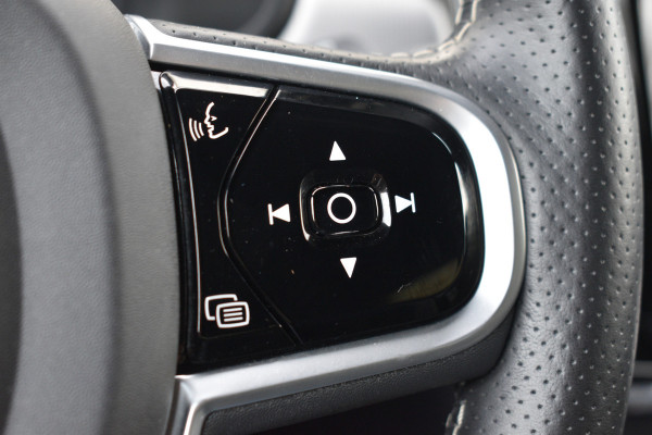 Volvo V90 T8 AWD R-Design | Apple CarPlay | Clima | Navi | IntelliSafe | Full LED