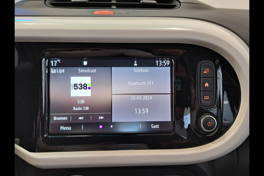 Renault Twingo Z.E. R80 Collection Apple car Play, Dab Radio, Climate control. Nog  subsidie van €2000,-