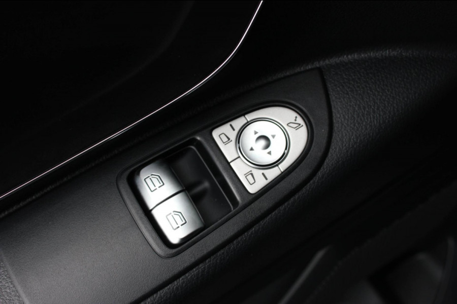 Mercedes-Benz Vito 119 CDI L2 SELECT LANG LEDEREN BEKLEDING / 2XSCHUIFDEUR / CLIMTE CONTROL / VERLAAGD / AMG / APPLE CARPLAY /FULL