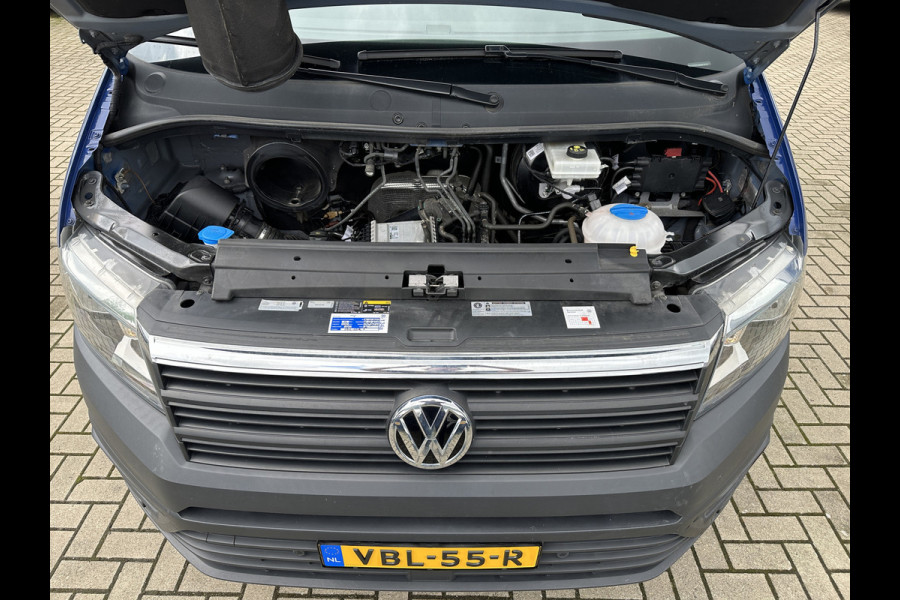 Volkswagen Crafter 35 2.0 TDI 140PK EURO6 L3H3 Highline Achteruitrijcamera/navigatie systeem/app connect