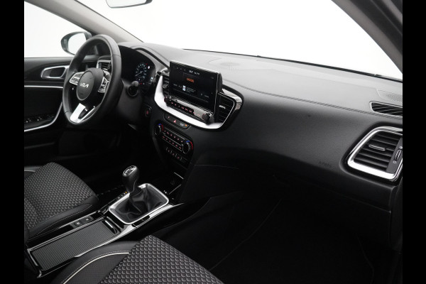 Kia Ceed Sportswagon 1.5 T-GDi DynamicPlusLine - Led - Navigatie - Stoel/Stuur Verwarming - Climate Control - Cruise Control - Fabrieksgarantie Tot 2030