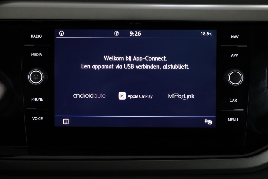 Volkswagen Polo 1.0 TSI Comfortline 95 pk | Navigatie | Parkeersensoren | Adaptieve cruise control | Apple Carplay/Android Auto |