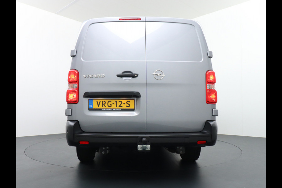 Opel Vivaro 2.0D 145pk 5pers D.C L3.H1 Navi Apple-Android Carplay Connected Trekhaak Camera Multi-Media SchuifDeur Betonplex-Vloer PDC ParkA Priv.Glass Mistlampen Licht+RegenSensor CruiseControl Uniek lengte 3 !!!! EURO 6  54.000 euro nieuw (inc btw/bpm) Org.NLSe auto 340Nm/2000rpm 2.500kg Trekvermogen!