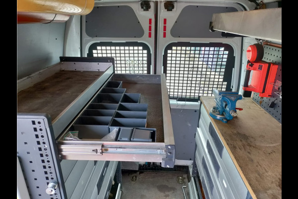 Opel Movano AUT.6 2.3D BiTurbo 170PK L2H2 Inrichting! Camera's PDC Schuifdeur Ruit+Verwarmd cruise ESP Step-up Airco Kasten Lades Werkbank C Centr.Vergr+Ab. AirbagsElektr.Ramen+Spiegels+Verwarmd ABS Multi-Media-vb. Airco Tussenschot blue-tooth 380Nm/1250rpm 2500kg trekvermogen Orig.NLse Bus Safety-Pack 1e Eigenaar Orig.NLse auto ! EURO6