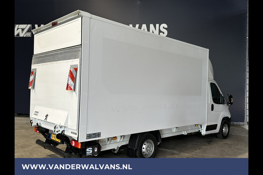 Peugeot Boxer 2.0 BlueHDi 131pk Bakwagen + Laadklep Euro6 Airco | Camera | 1000kg Laadvermogen Bijrijdersbank