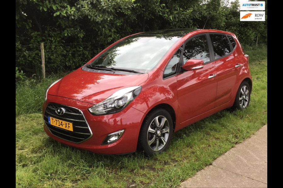 Hyundai ix20 1.6i Premium met panoramadak, in topstaat