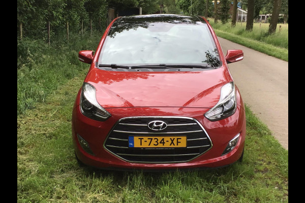 Hyundai ix20 1.6i Premium met panoramadak, in topstaat