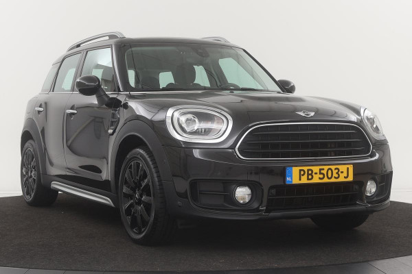 MINI Countryman 1.5 Cooper Chili | Full LED | Navigatie | Half leder | Park Assist | Keyless | Climate control | Cruise control | Bluetooth