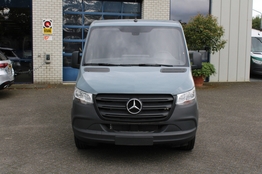 Mercedes-Benz Sprinter 315 CDI L2H1 RWD MBUX met navigatie en camera, Geveerde stoel