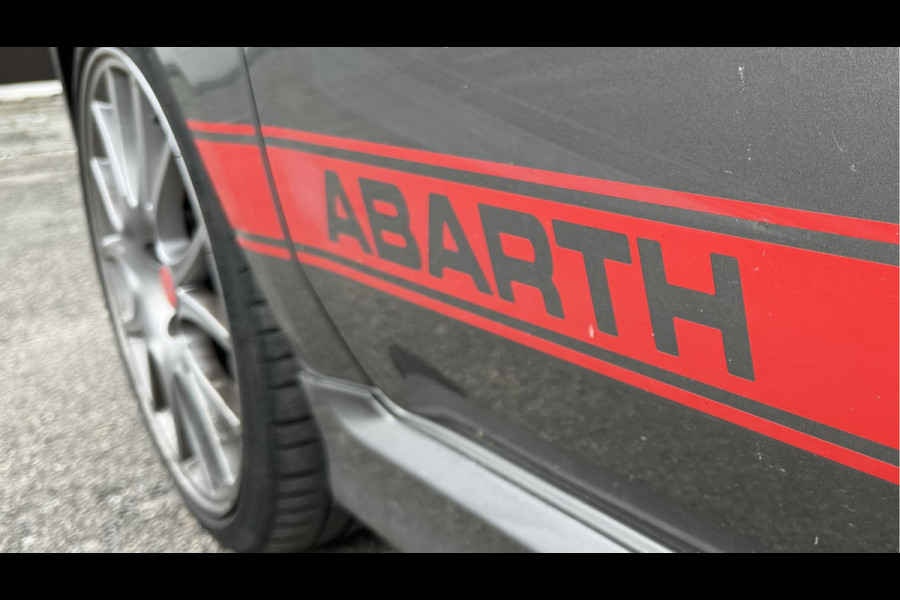 Fiat 500 1.4 T-Jet Abarth 595 Competizione 180PK Schaalstoelen