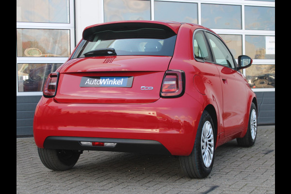 Fiat 500E Urban 24 kWh | € 2.000,- SUBSIDIE MOGELIJK | APPLE CARPLAY |