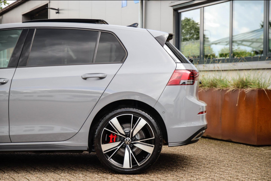 Volkswagen Golf 1.4 TSI PHEV GTE 245pk DSG! 1e|DLR|Panoramadak|Virtual Cockpit|IQ Light LED|Kuipstoelen|NAVI|CarPlay|ACC|Camera|18