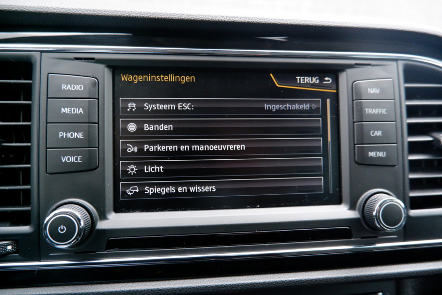 Seat León ST 1.0 EcoTSI Style Connect | LED | Navi | Carplay | Climate | Camera | PDC