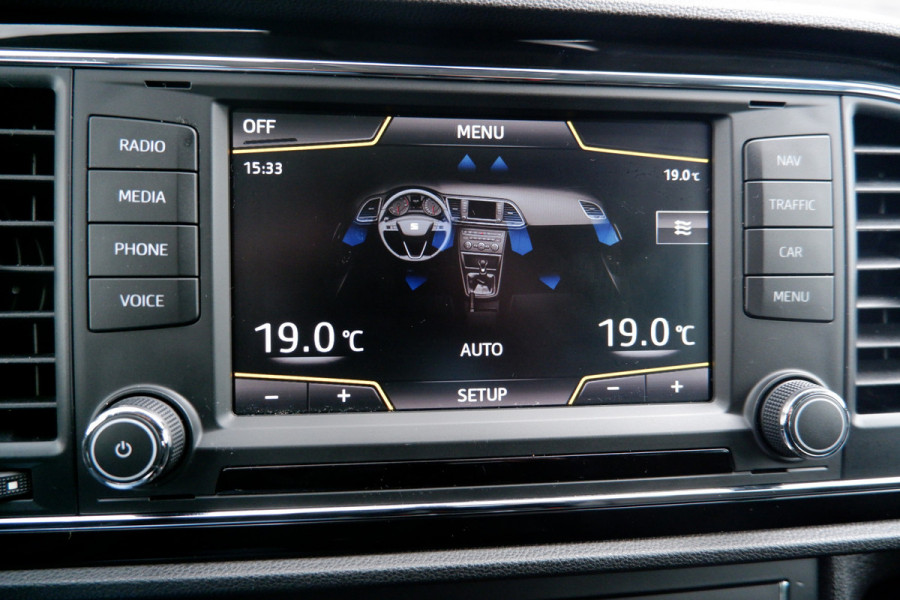 Seat León ST 1.0 EcoTSI Style Connect | LED | Navi | Carplay | Climate | Camera | PDC