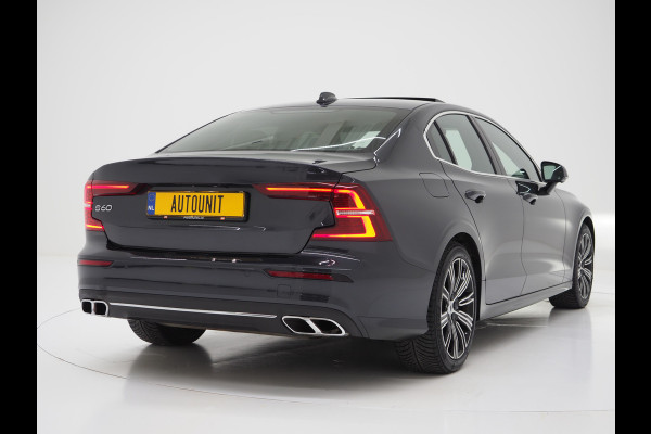 Volvo S60 2.0 Recharge T8 AWD Inscription | Styling Kit | Bowers & Wilkins | Panoramadak | Pilot Assist | 360 | Trekhaak