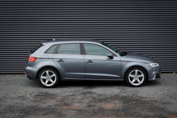 Audi A3 Sportback 1.6 TDI Sport / Aut / NL BTW Auto / Navi