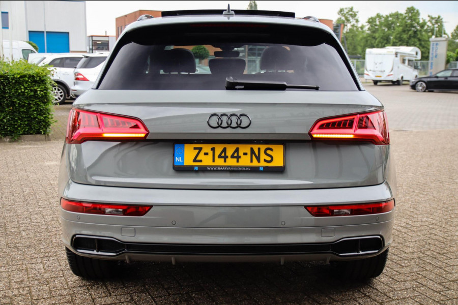 Audi Q5 55 TFSI e Quattro Competition Pro Line S S-Line 367pk Automaat! 1e Eig|DLR|Panoramadak|Virtual Cockpit|LED Matrix|Black|22