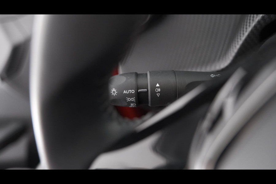 Peugeot e-208 EV Allure 50 kWh 136 | Apple Carplay | Parkeersensoren | Climate Control