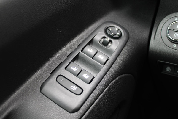 Opel Combo-e Life L1H1 Edition 50 kWh | SEPP subsidie | Prijs is rijklaar