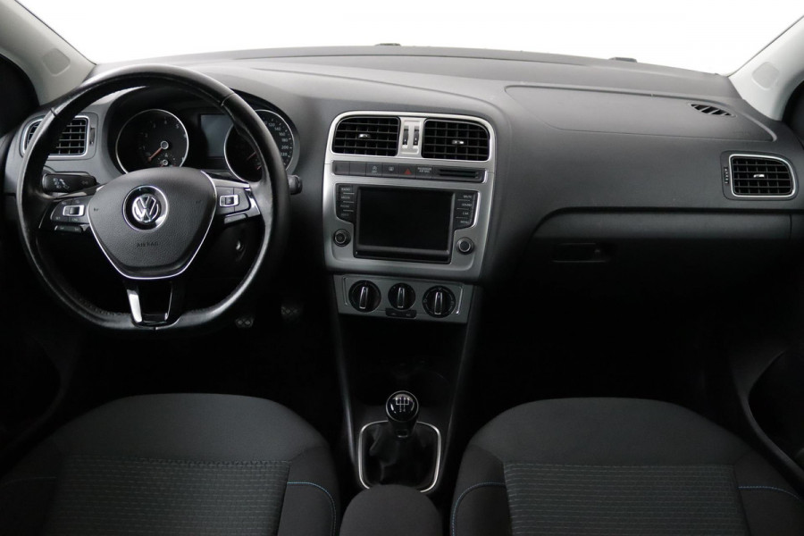 Volkswagen Polo 1.0 BlueMotion Edition Sport (CARPLAY, CRUISE CONTROL, AIRCO, MULTIMEDIA, NL-AUTO, GOED ONDERHOUDEN)