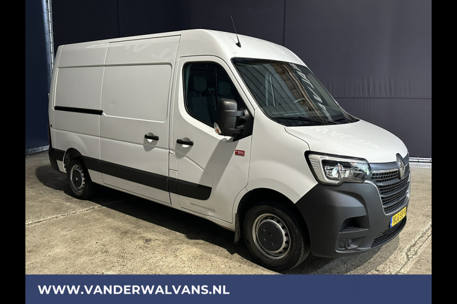 Renault Master 2.3 dCi 136pk L2H2 Euro6 Airco | Camera | Navigatie | 2500kg Trekhaak | Cruisecontrol Parkeersensoren, Bijrijdersbank